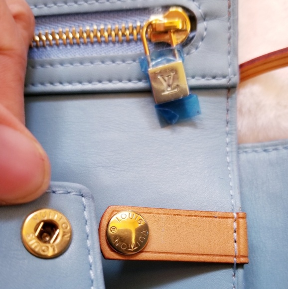 💜 SOLD ♥️ Auth Louis Vuitton Walker Vernis - Picture 3 of 8